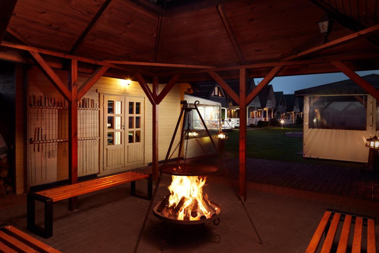 Morska Mila Hotel Gaski  Exterior photo